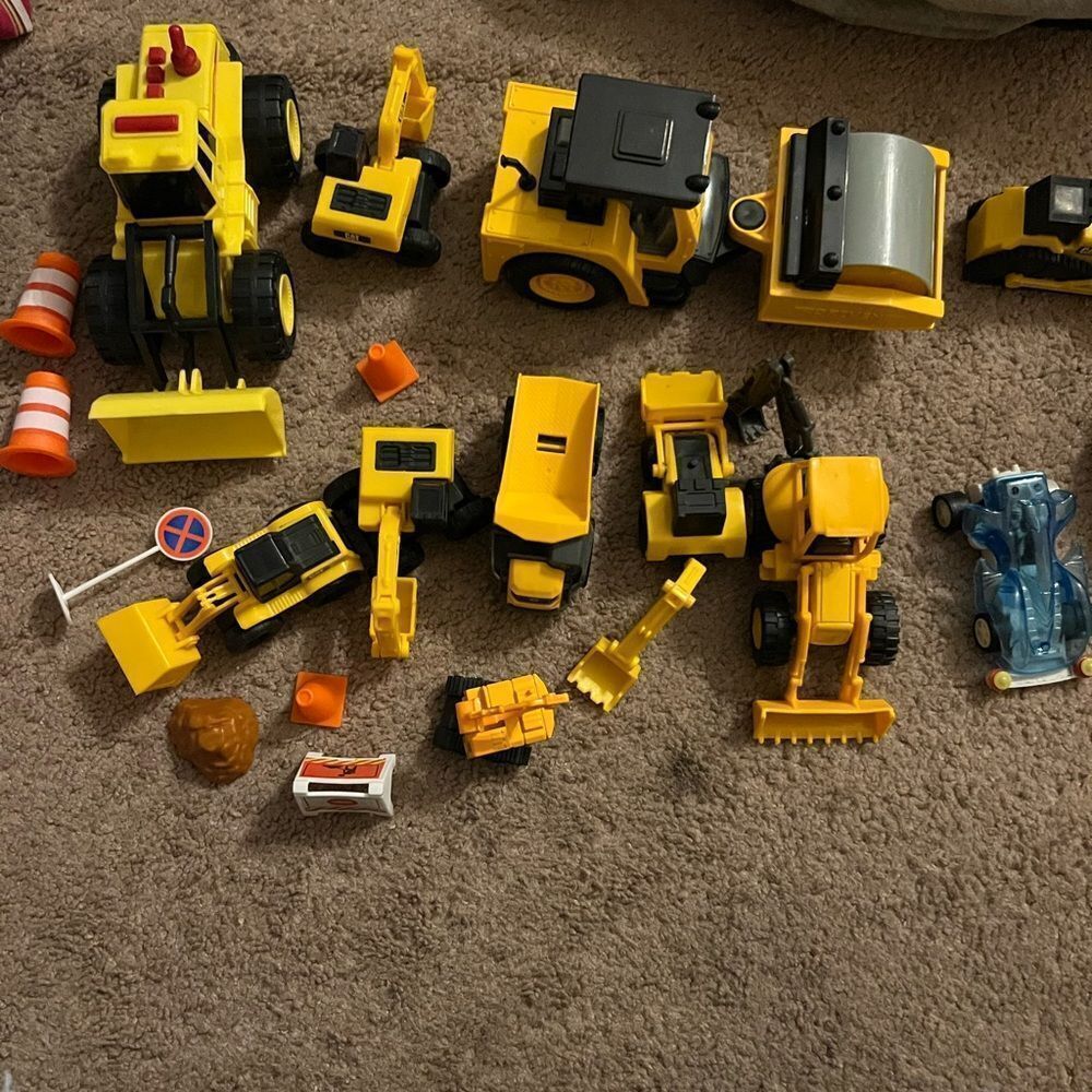 ‎Construction toys